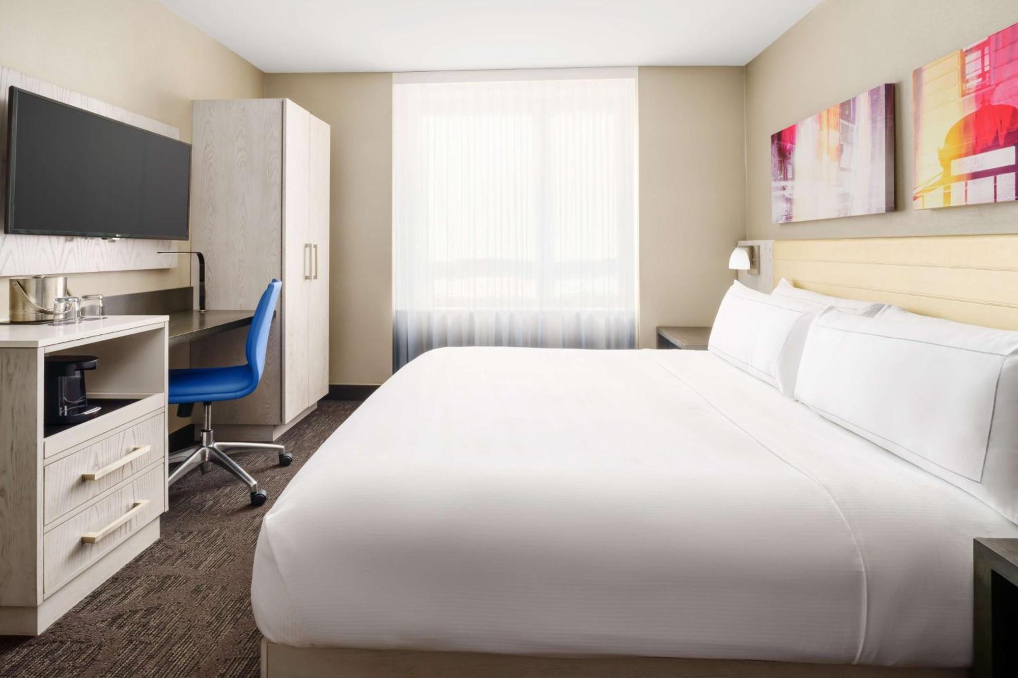 Standard King Room