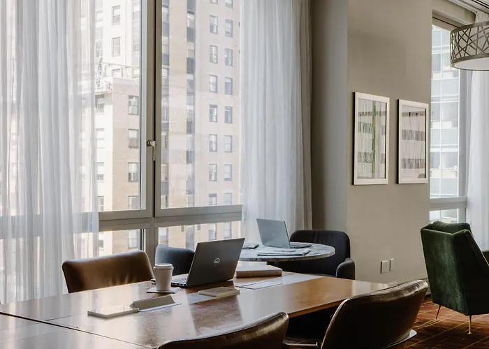 Airport Hotel: Club Quarters Hotel Grand Central, New York