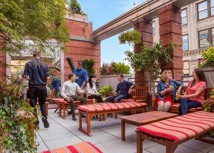 Motel: Hotel Giraffe By Library Hotel Collection