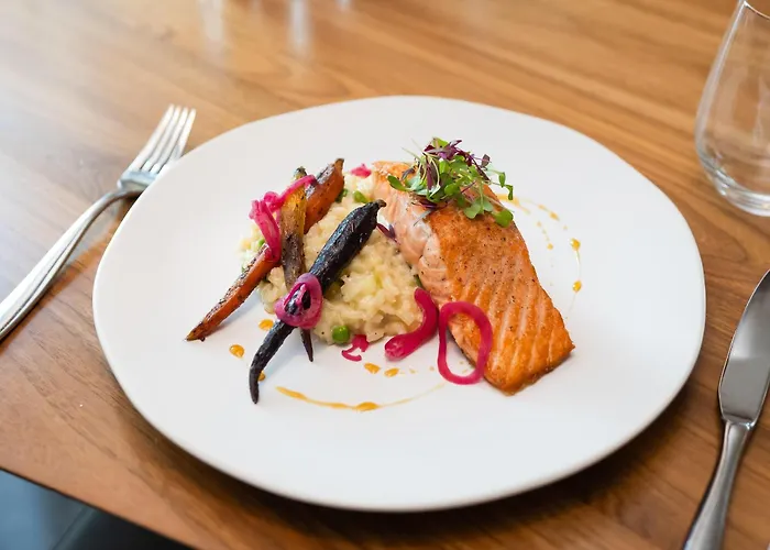 Luxury hotel only: Conrad New York Downtown