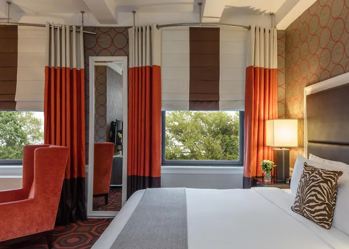 Airport Hotel: The Empire Hotel New York